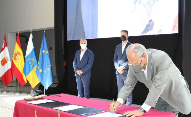 01 01 Firma del acta de entrega