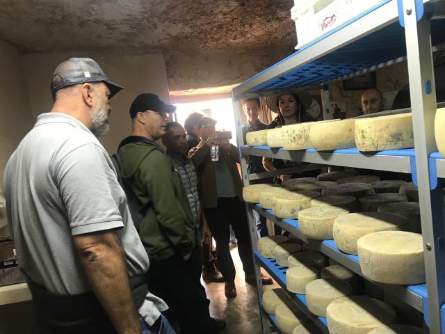 1 la visita a una de las queserías artesanales