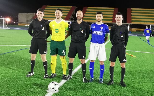 Capitanes y trió arbitral 24-1-2020