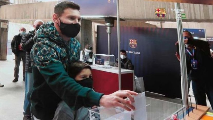 Messi vota en las elecciones del Bar&ccedil;a, que registran alta participaci&oacute;n