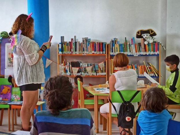 La Biblioteca de G&aacute;ldar recibe el verano con la actividad &ldquo;Un cuento de cine&rdquo;