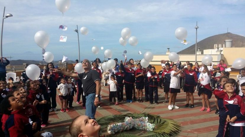 El CEIP Miguel de Santiago adelant&oacute; el D&iacute;a Escolar de la No Violencia y la Paz