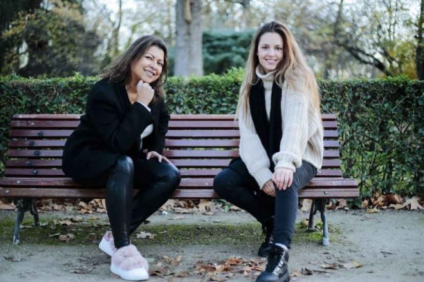 Isabel Soto y Jimena Aragon&eacute;s inauguran la exposici&oacute;n &lsquo;Creando sensaciones&rsquo;