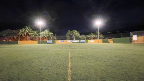 Deportes Gáldar mejora la iluminación del Estadio Antonio Castillo