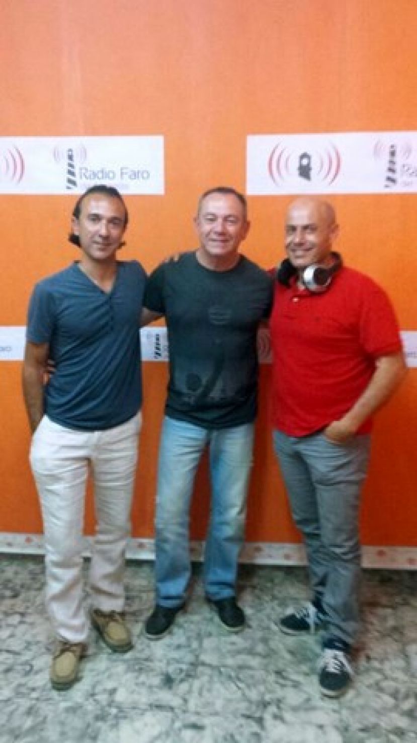 Se emitió este jueves, 02-07-15, el programa Poesia Viva de La Atlantida