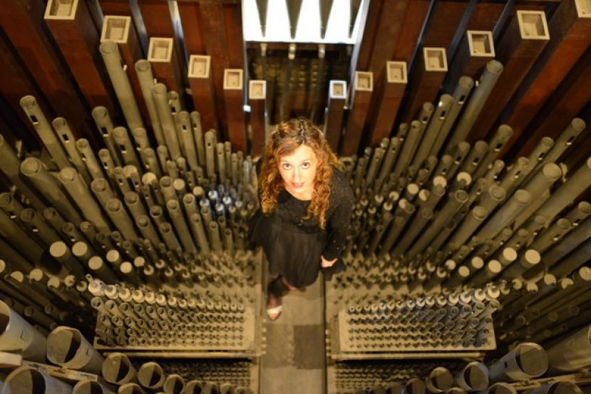 Loreto Aramendi ofrece un concierto en el &oacute;rgano de la Catedral de Santa Ana