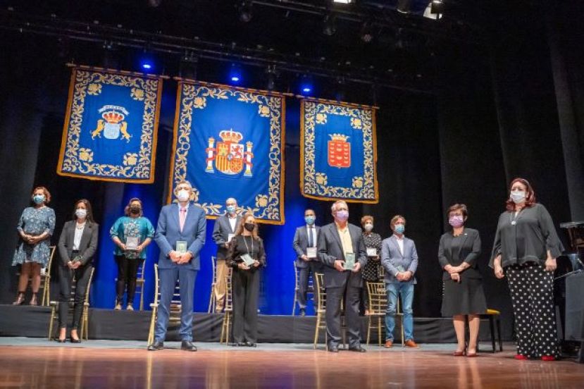 Educaci&oacute;n reconoce con diez distinciones la labor de profesorado y centros educativos