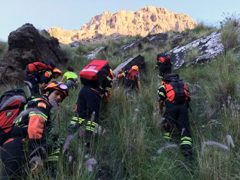 Entrenamiento y simulacro del Grupo de Rescate Delta de Agaete