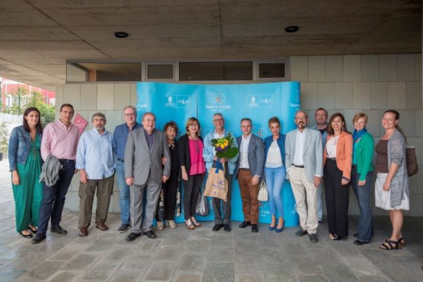 El Teatro Cuyás ha agradecido a Víctor Aúz el apoyo y cariño de 20 años