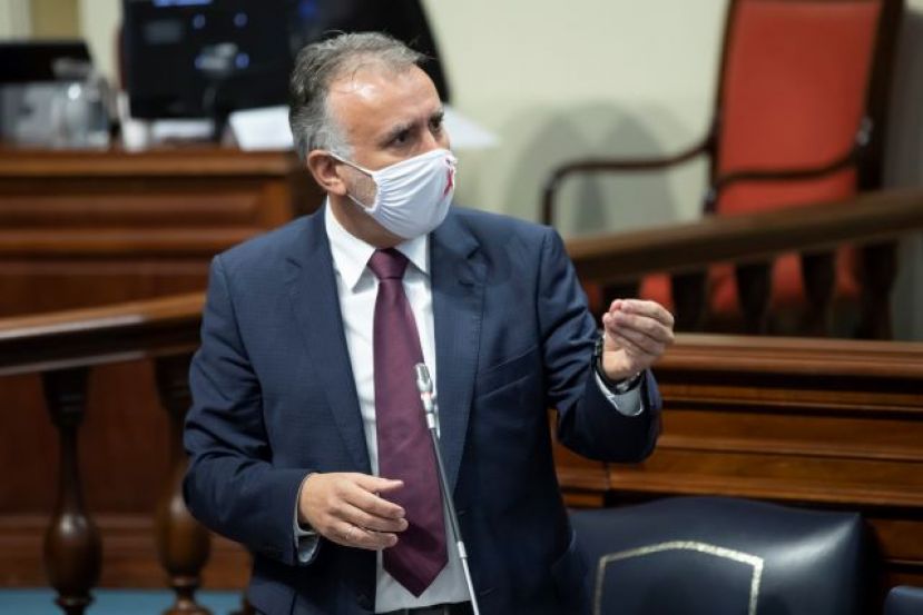 Torres asegura que Canarias está preparada para vacunar contra la COVID desde enero