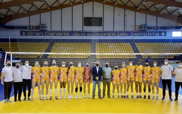 Francisco Castellano insufla ánimos al CV CCO 7 Palmas de cara a la final de la Liga Iberdrola