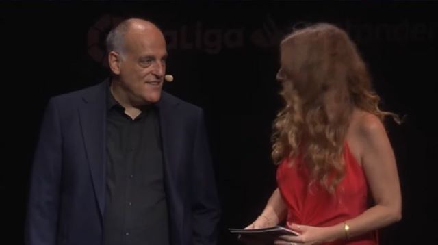 Tebas: &quot;Estaremos contentos cuando haya el 100% de público en todos los estadios&quot;
