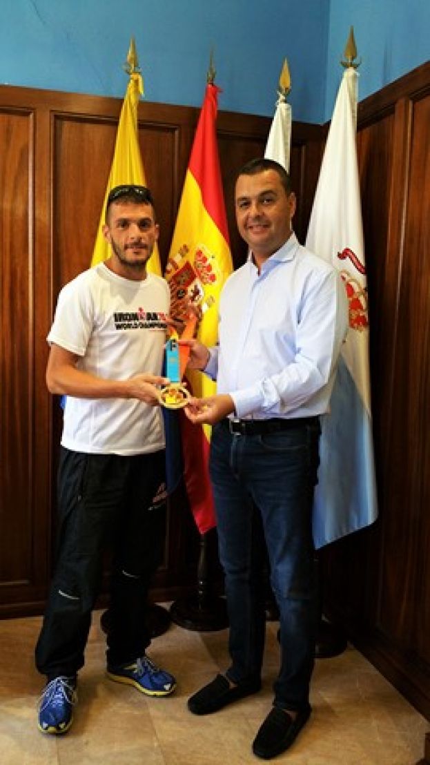 Gu&iacute;a: Tanaus&uacute; Castellano, participar&aacute; en el Ironman 70.3 Lanzarote