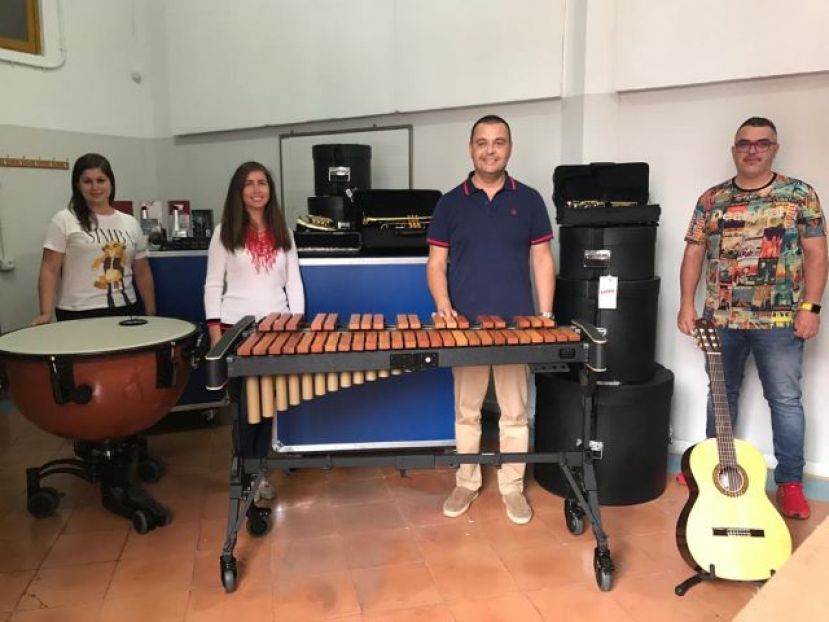 Las Escuelas Artísticas Ciudad de Guía adquieren nuevo material