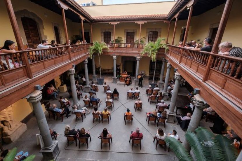 Más de 3.000 personas han visitado la Casa de Colón desde su reapertura