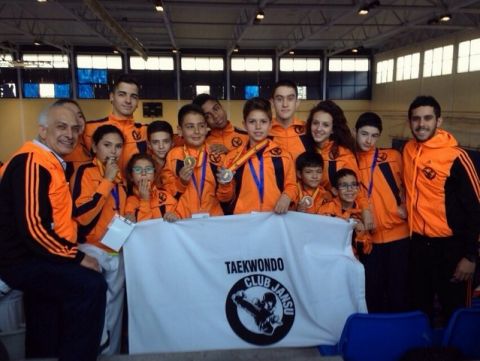 Taekwondo: Canarias regresa cargada de medallas de Benicassim