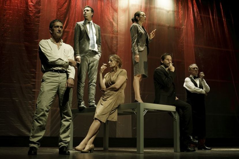 SE EXHIBE EN LA SIT &lsquo;LA PUNTA DEL ICEBERG&rsquo;, UNO DE LOS MAYORES &Eacute;XITOS TEATRALES DE LOS &Uacute;LTIMOS A&Ntilde;OS