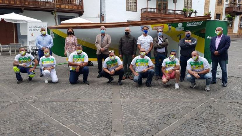 El bote &lsquo;Villa de Teror&rsquo; se estrena en el Campeonato de Vela Latina Canaria