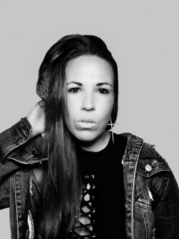 La cantante D&aacute;cil Santana clausura la iniciativa online musical &lsquo;Patios Encantados&rsquo;
