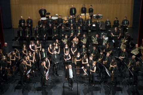 La Banda Municipal de Música de Gáldar rinde tributo a la música pop rock