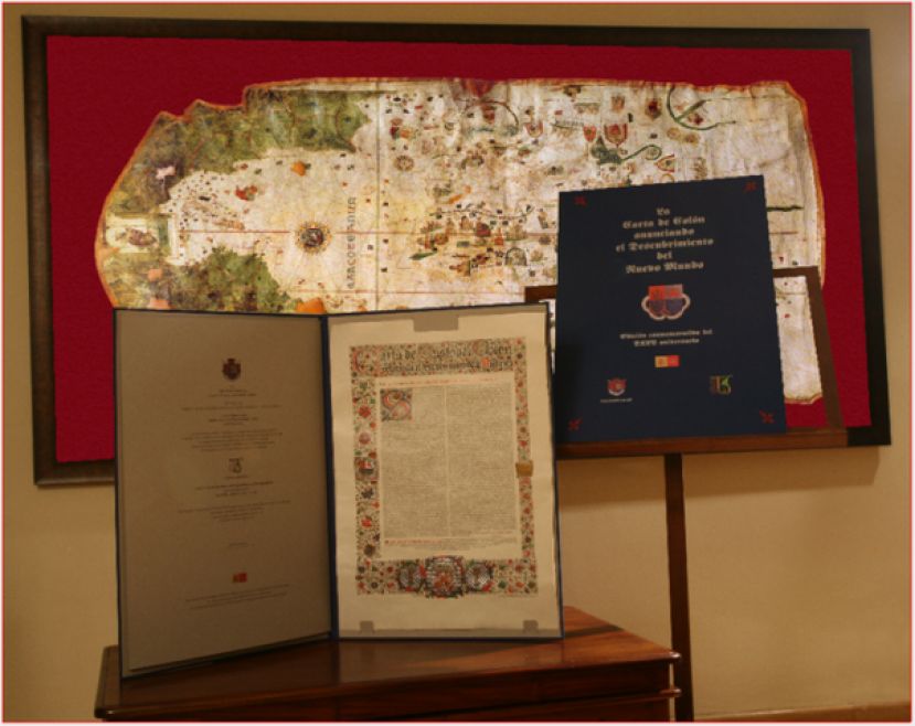 UN DESCENDIENTE DIRECTO DEL DESCUBRIDOR PRESENTA LA EDICI&Oacute;N FACS&Iacute;MIL DE &lsquo;CARTA DE COL&Oacute;N ANUNCIANDO EL DESCUBRIMIENTO DEL NUEVO MUNDO&rsquo;