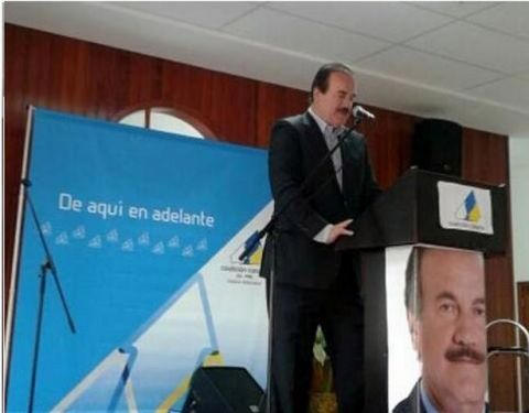 Firgas: Manuel B&aacute;ez pondr&aacute; en marcha los servicios p&uacute;blicos cerrados por el PP