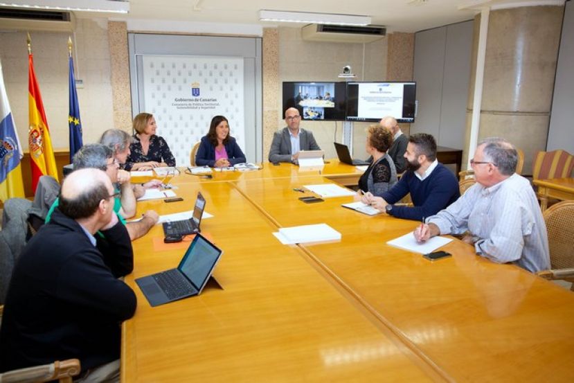 Presentaci&oacute;n del nuevo Pevolca al Comit&eacute; Cient&iacute;fico de Fen&oacute;menos Volc&aacute;nicos