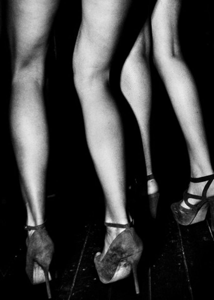 Rafael Arocha muestra su &lsquo;Medianoche&rsquo; en el CICCA, exposici&oacute;n sobre los c&oacute;digos de la vida nocturna