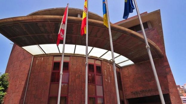 Las Gomera: El Cabildo limita la atenci&oacute;n presencial en centros sociosanitarios