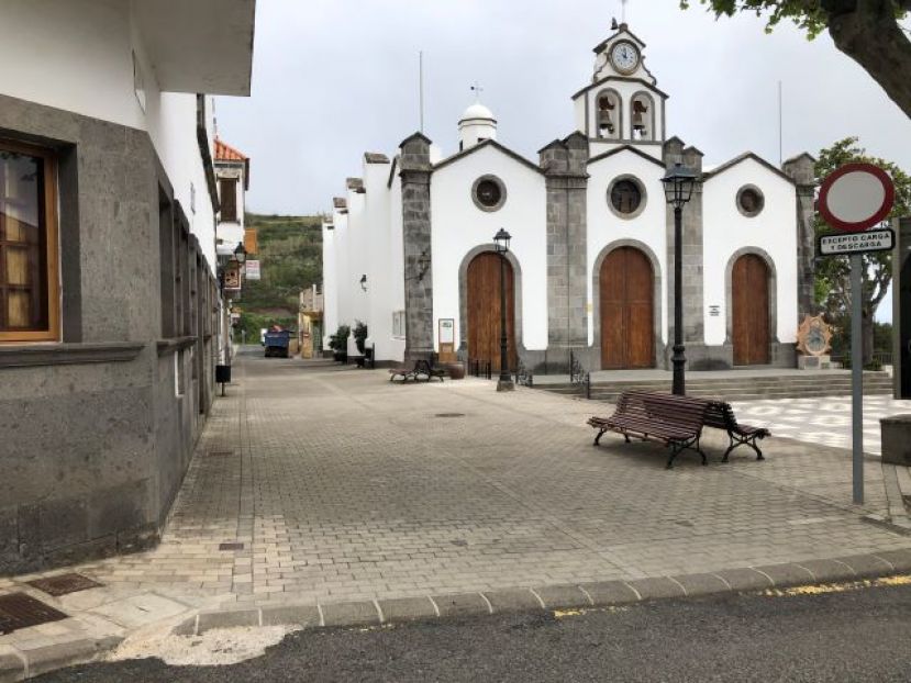 Valleseco refuerza la limpieza y desinfecci&oacute;n de los parques y plazas