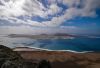 Canarias regula por primera vez el transporte terrestre en La Graciosa para preservar sus valores medioambientales