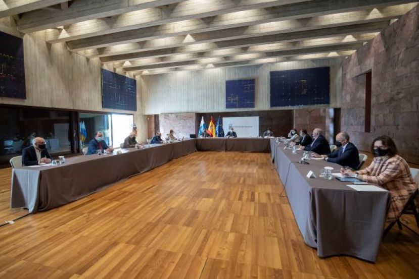 Canarias trabaja con proyectos por 8.800 millones de inversión financiables