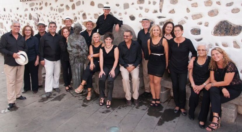 La parranda ‘Medio jigo pal kilo’ presenta su espectáculol ‘Entre idas y venidas’