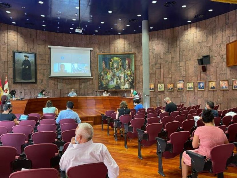 La Gomera: El Cabildo acuerda manifestar su apoyo institucional a la juventud de la isla