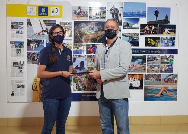 Francisco Castellano recibe a Patricia Cantero, campeona del mundo de vela en la clase 470