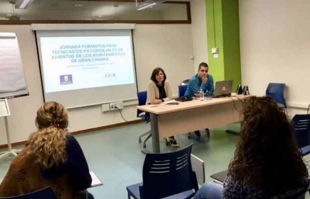 El Cabildo forma a los responsables y personal t&eacute;cnico de las concejal&iacute;as de Gran Canaria en materia de Juventud