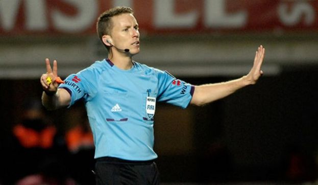 El árbitro de primera división, Alejandro Hernández, intervino en Faro Deportivo