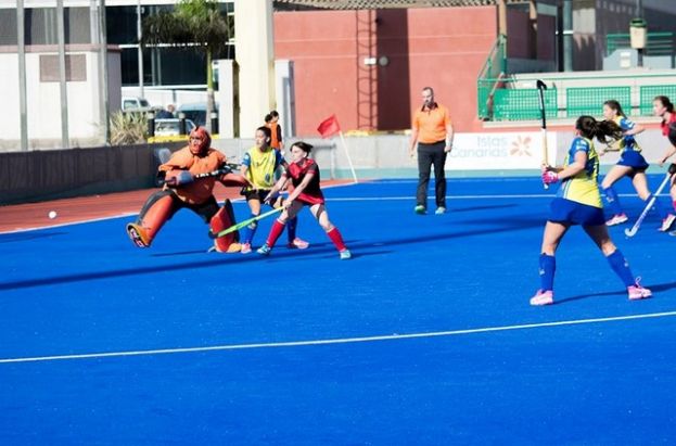 Hokey Hierba &ndash; 1&ordf; Divisi&oacute;n Femenina: Buen comienzo del UD Taburiente