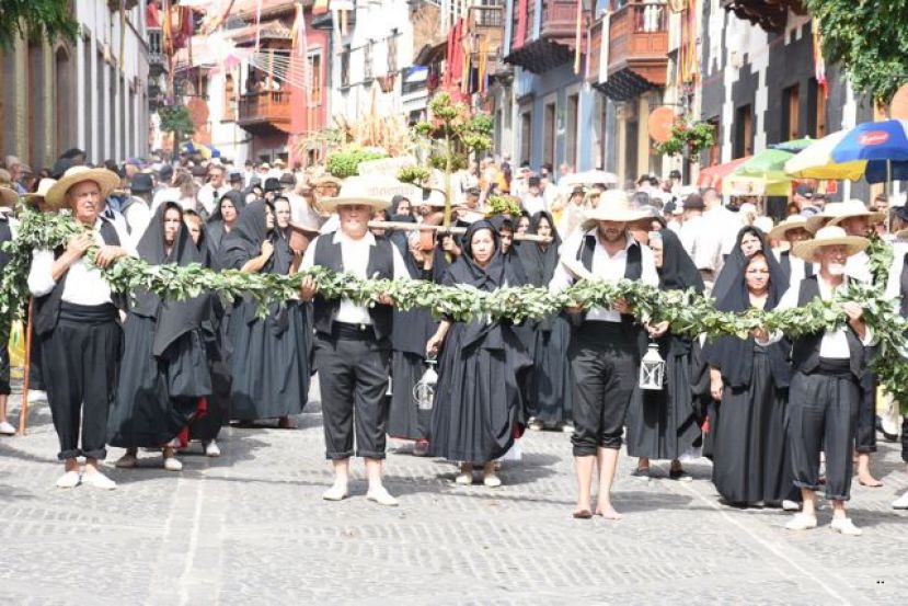Teror en su 68&ordm; edici&oacute;n de la tradicional Romer&iacute;a-Ofrenda a la Virgen del Pino