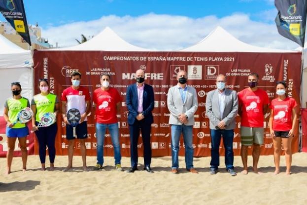 La Playa de Las Canteras acoge el Campeonato de España Mapfre de Tenis Playa 2021