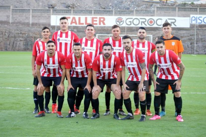 Fútbol 1ª Regional: El Unión Marina saca petróleo ante Sporting San José (2-1)