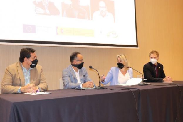 Canarias reúne a las principales referencias nacionales e internacionales en enología