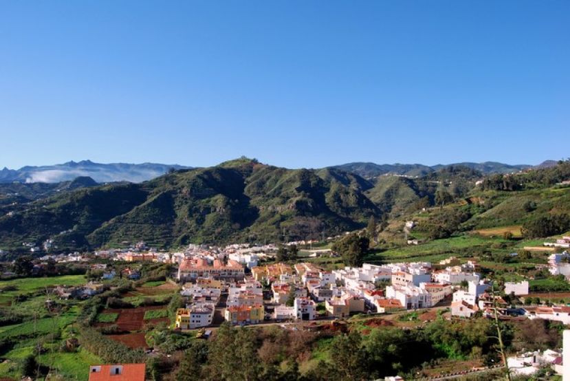 Teror: Mejora la señalización viaria y asfaltado de calles de El Secuestro