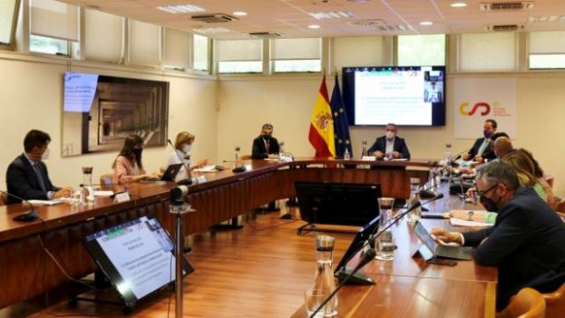 El Gobierno cumple su palabra: habemus Liga Femenina Profesional