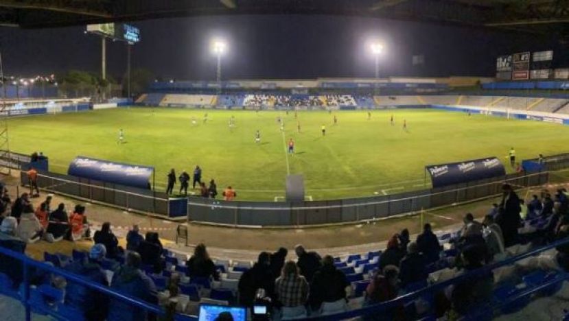 Competición sanciona al Móstoles, árbitro y delegado por incumplir el protocolo COVID
