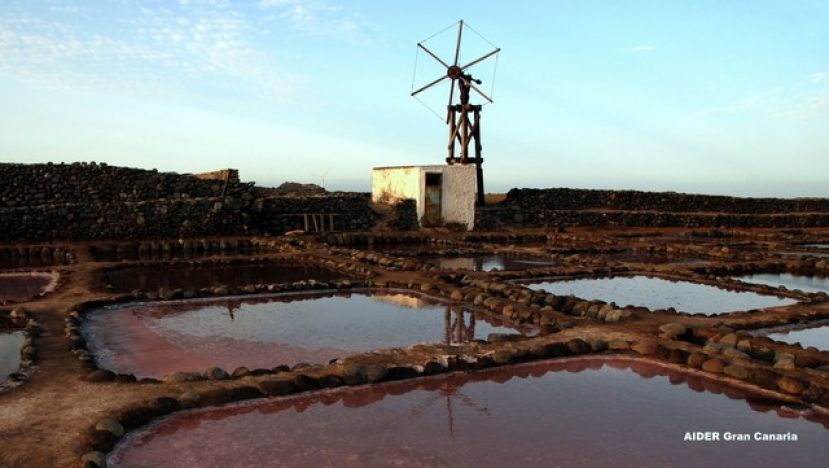 Posibilidades de la desalaci&oacute;n de agua de mar con energ&iacute;a e&oacute;lica para la agricultura