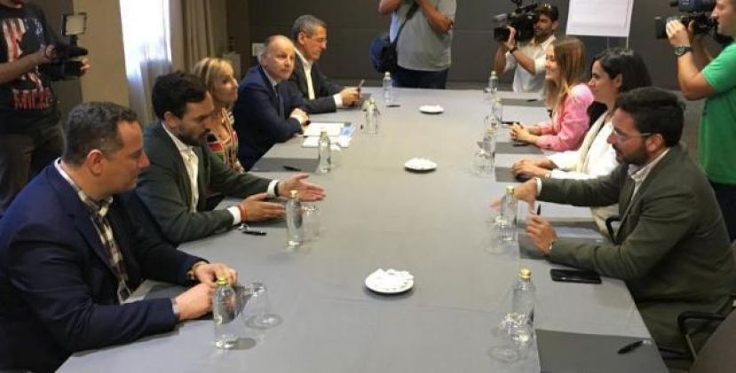 Ciudadanos explorará un acuerdo con PSOE y PP para el Gobierno de Canarias