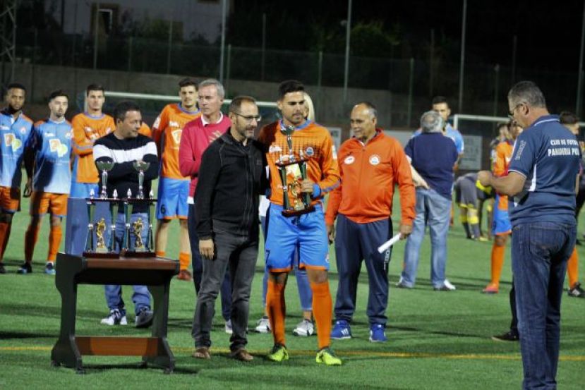 F&uacute;tbol 3&ordf; Divisi&oacute;n: Uni&oacute;n Viera - San Mateo, en&eacute;simo asalto a la zona de ascenso