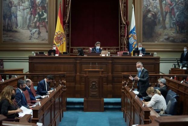 Torres garantiza que el sector cultural podr&aacute; acogerse a las ayudas directas y fiscales