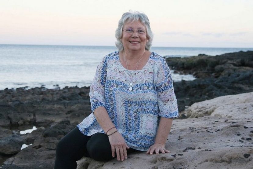 Paqui Domínguez presenta ‘Huellas compartidas’, un libro de viajes